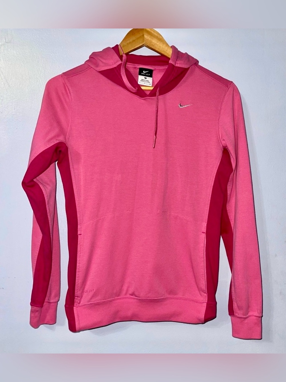 Nike Women's Dri-Fit Two-Tone Colorblock Pink Pullover Hoodie Small